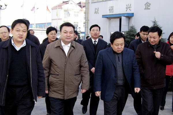 安徽省委副秘书长王福宏视察江南网页版官网
机床