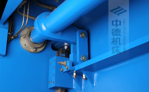 ZDPK-6325配有江南网页版官网
公司最新型扭轴同步装置，强度高，能调节，专利技术.jpg